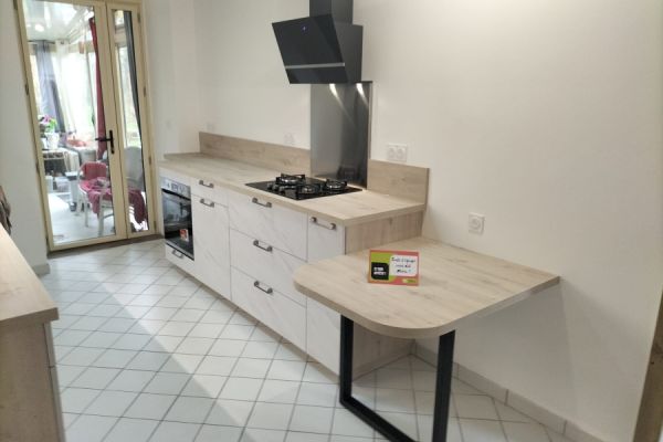 Cuisine Linéaire Mme S, une cuisine réalisée par SoCoo'c Challans