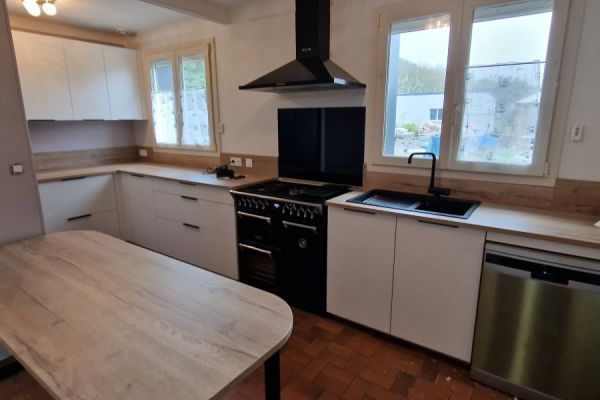 Nouvelle réalisation : la cuisine de Françoise!, une cuisine réalisée par SoCoo'c Ancenis