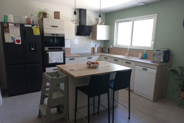 Cuisine lin et bois, une cuisine réalisée par SoCoo'c Cognac