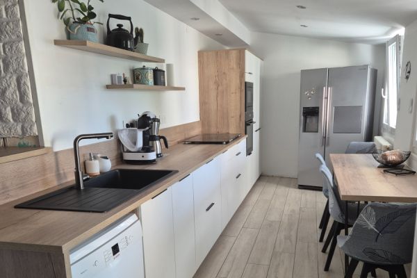 La cuisine blanche de Nathalie, une cuisine réalisée par SoCoo'c Cambrai