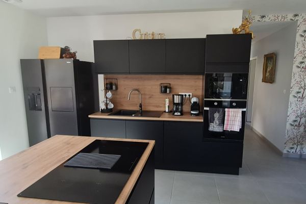 Style industriel au top, une cuisine réalisée par SoCoo'c Montlucon Domerat