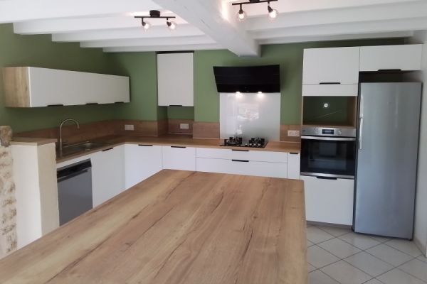 La cuisine scandinave de Françoise et Jacky, une cuisine réalisée par SoCoo'c Saumur