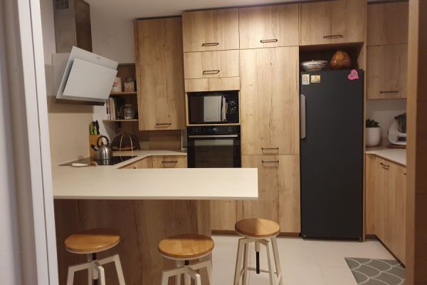 La cuisine d'Elija et Patrick, une cuisine réalisée par SoCoo'c Bayonne