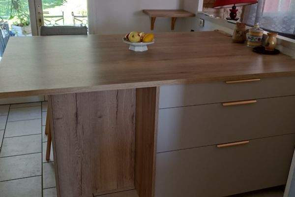 Cuisine Chamois et bois, une cuisine réalisée par SoCoo'c Montlucon Domerat