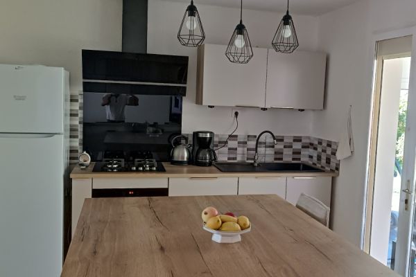 Cuisine Chamois et bois, une cuisine réalisée par SoCoo'c Montlucon Domerat