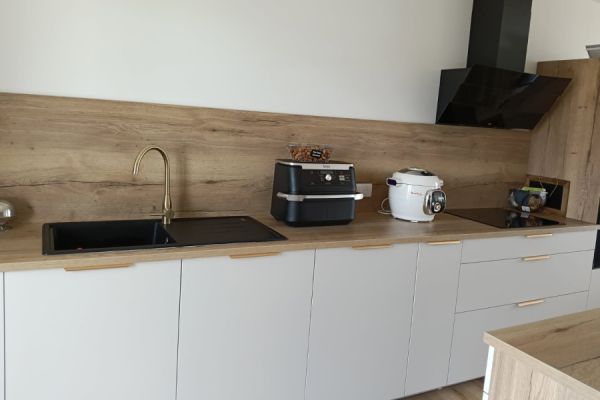 Cuisine Lin et bois Vintage, une cuisine réalisée par SoCoo'c Agen
