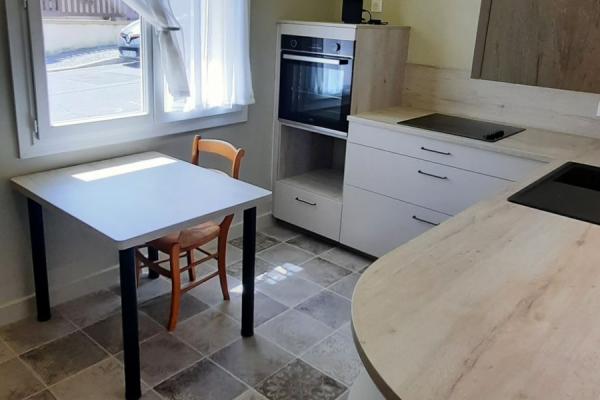 Une cuisine épurée , une cuisine réalisée par SoCoo'c Aurillac