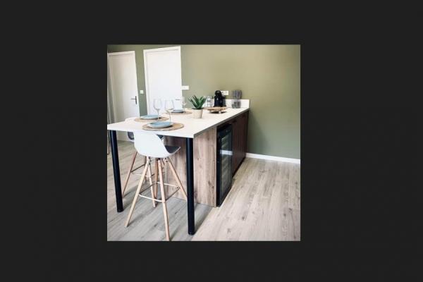 CUISINE MODERNE, une cuisine réalisée par SoCoo'c Aurillac