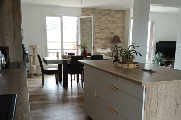 Cuisine Lin et bois Vintage, une cuisine réalisée par SoCoo'c Agen