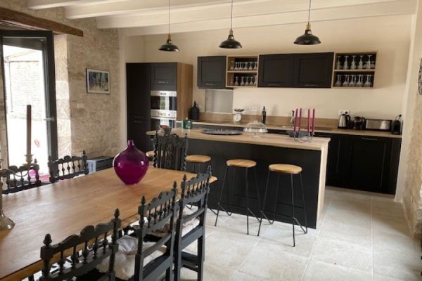 Style bistro, une cuisine réalisée par SoCoo'c Poitiers