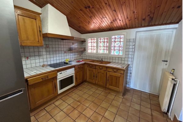 Cuisine originale bi-color, une cuisine réalisée par SoCoo'c Nîmes