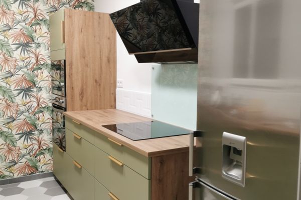 Cuisine vert provence et bois, une cuisine réalisée par SoCoo'c Melun