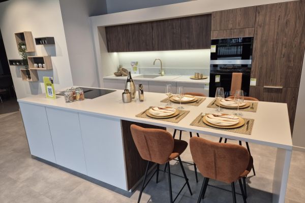 La nouvelle cuisine d&#039;exposition , une cuisine réalisée par SoCoo'c Saint Maximin La Sainte Baume