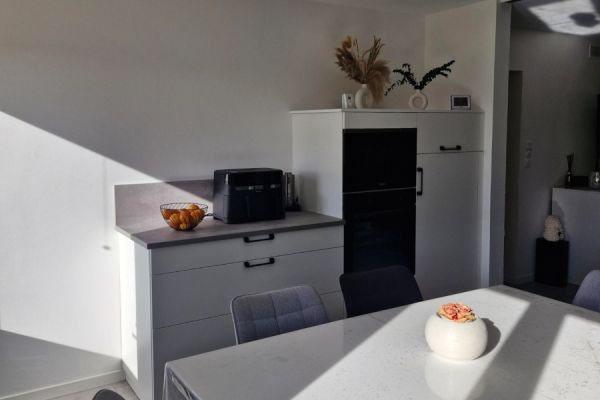 CUISINE BLANCHE, une cuisine réalisée par SoCoo'c Challans