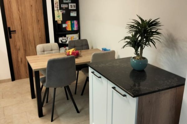 La cuisine campagne de Romain, une cuisine réalisée par SoCoo'c Saint Maximin La Sainte Baume