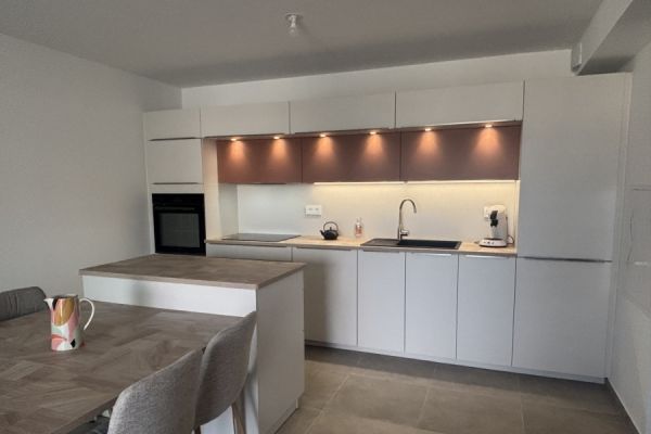 Cuisine Moderne , une cuisine réalisée par SoCoo'c Ajaccio