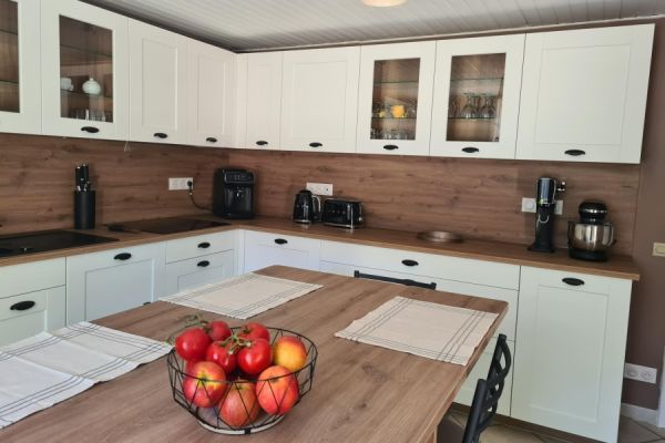 Cuisine équipée style campagne chic, une cuisine réalisée par SoCoo'c Charleville