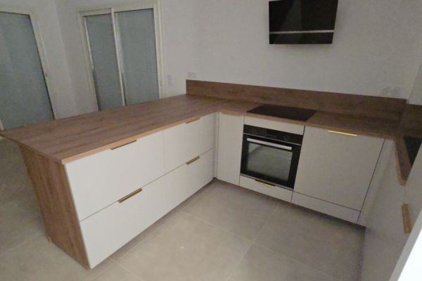 Cuisine en U , une cuisine réalisée par SoCoo'c Bastia