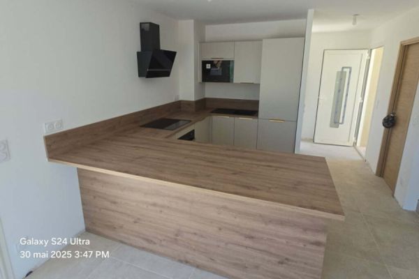 Cuisine en U , une cuisine réalisée par SoCoo'c Bastia
