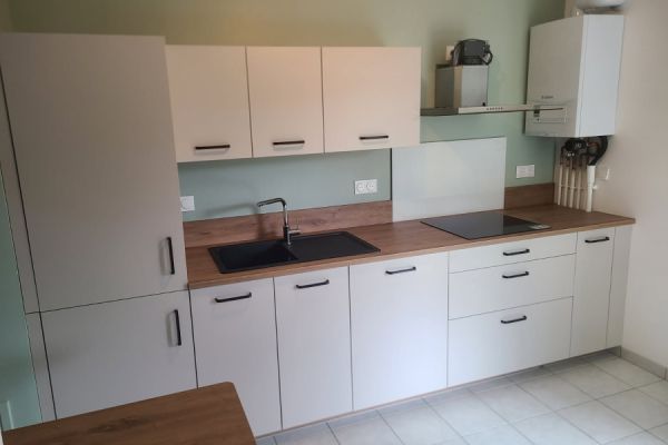 Cuisine blanche et bois, une cuisine réalisée par SoCoo'c Rouen Tourville