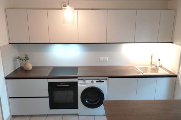 CUISNE LIN ET NOYER, une cuisine réalisée par SoCoo'c Fréjus
