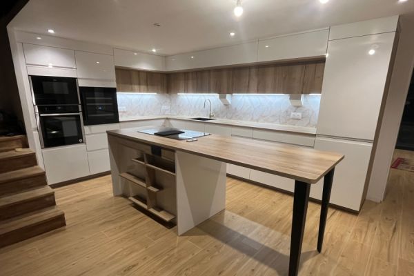 La cuisine en mode "pont", une cuisine réalisée par SoCoo'c Pontivy