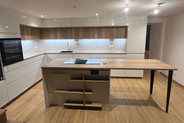 La cuisine en mode "pont", une cuisine réalisée par SoCoo'c Pontivy