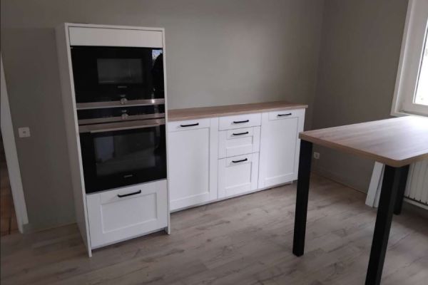 Cuisine Blanche et bois, une cuisine réalisée par SoCoo'c Saint Etienne