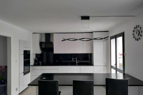 La cuisine très classe de Mme K., une cuisine réalisée par SoCoo'c Boulogne sur Mer