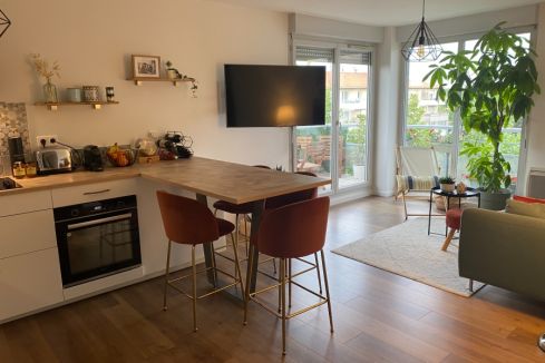 Ambiance cocooning, une cuisine réalisée par SoCoo'c Toulouse St Orens