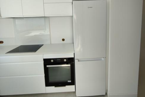Cuisine total look blanc, une cuisine réalisée par SoCoo'c Bastia