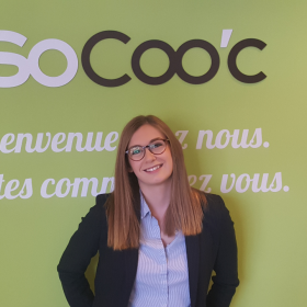 Amandine , Assistante