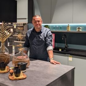 François, Directeur