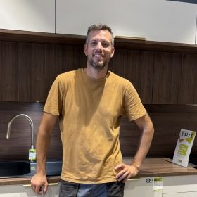 Franck, Poseur
